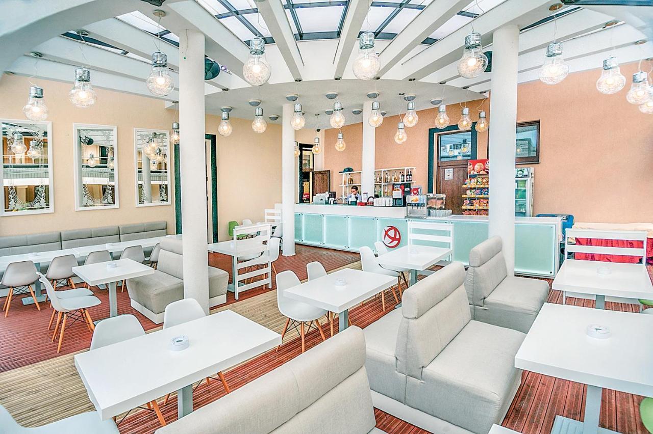 צרבו Hermes Club Hotel מראה חיצוני תמונה
